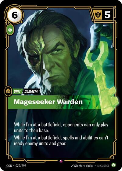 Mageseeker Warden (Origins) Light Play Foil