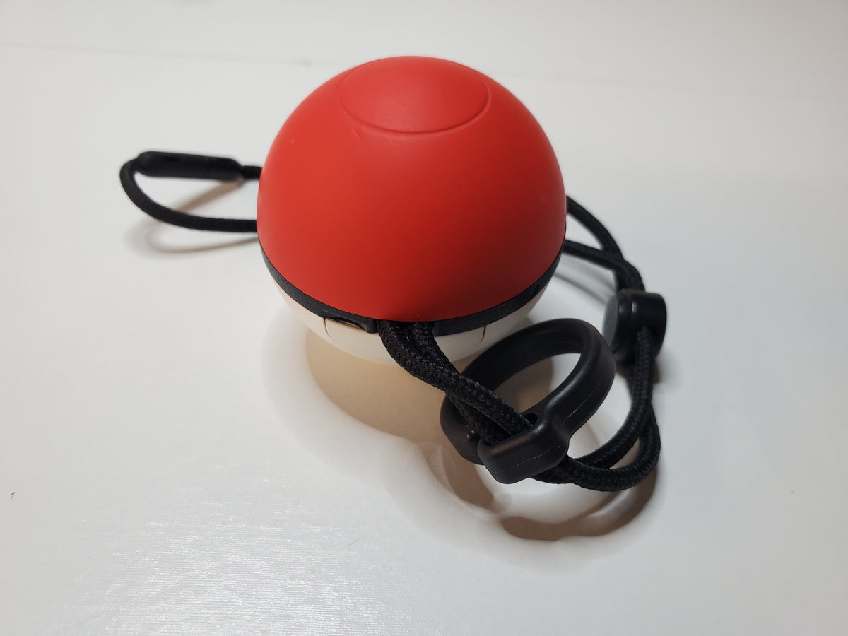 Poke-ball plus controller (pre-owned)
