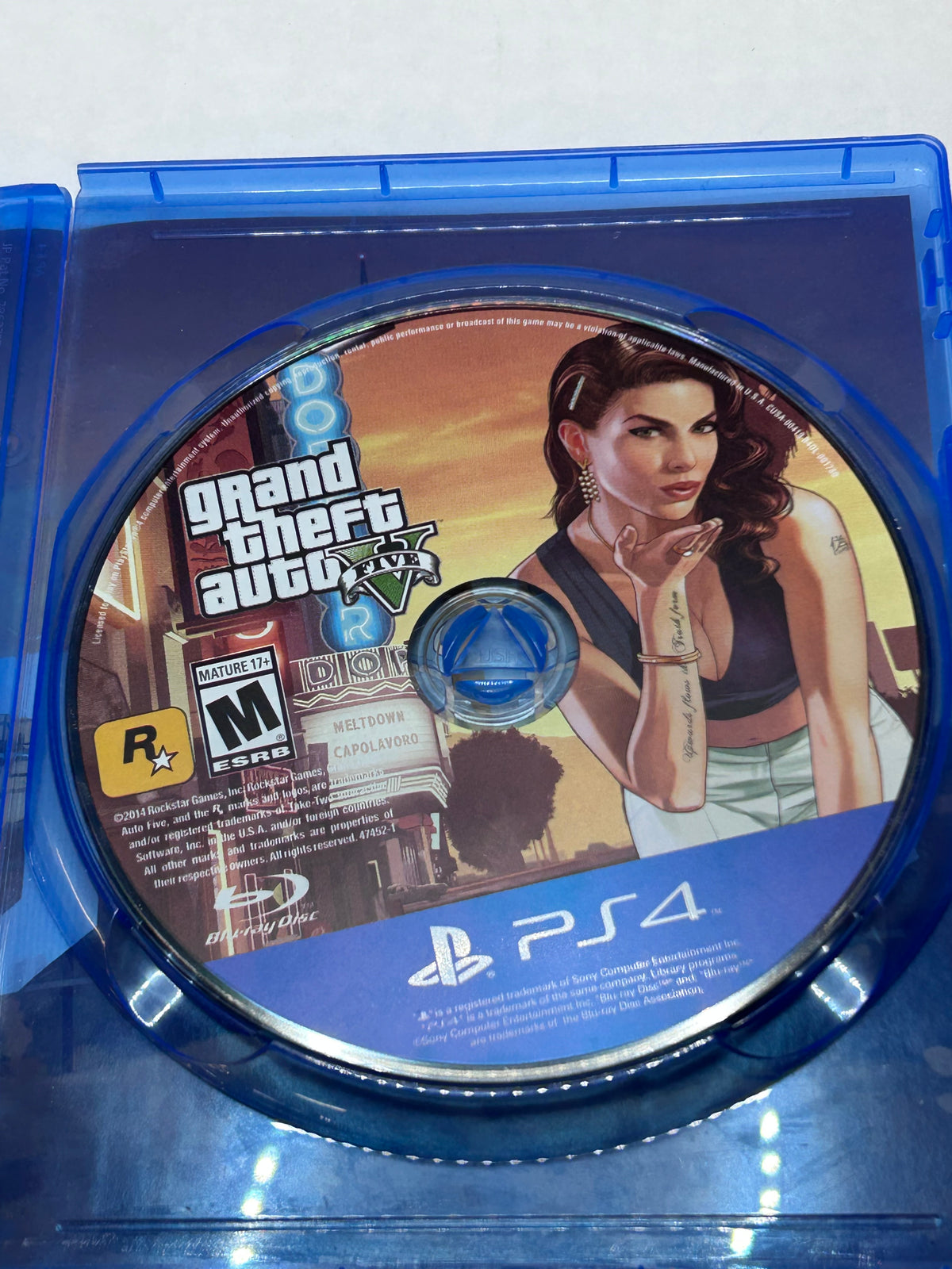 Grand Theft Auto V [Premium Edition] (CIB) (PS4)
