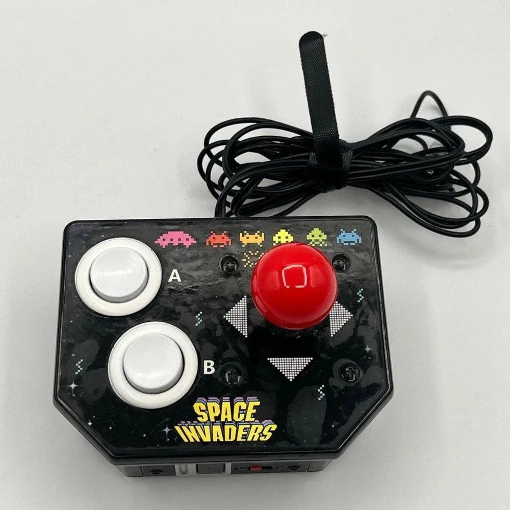 Space Invaders Plug n Play