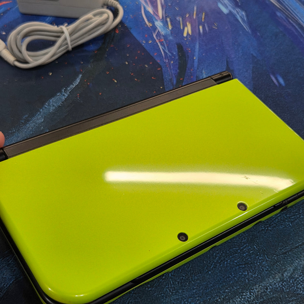 "New" Nintendo 3DS XL - Lime Green w/charger