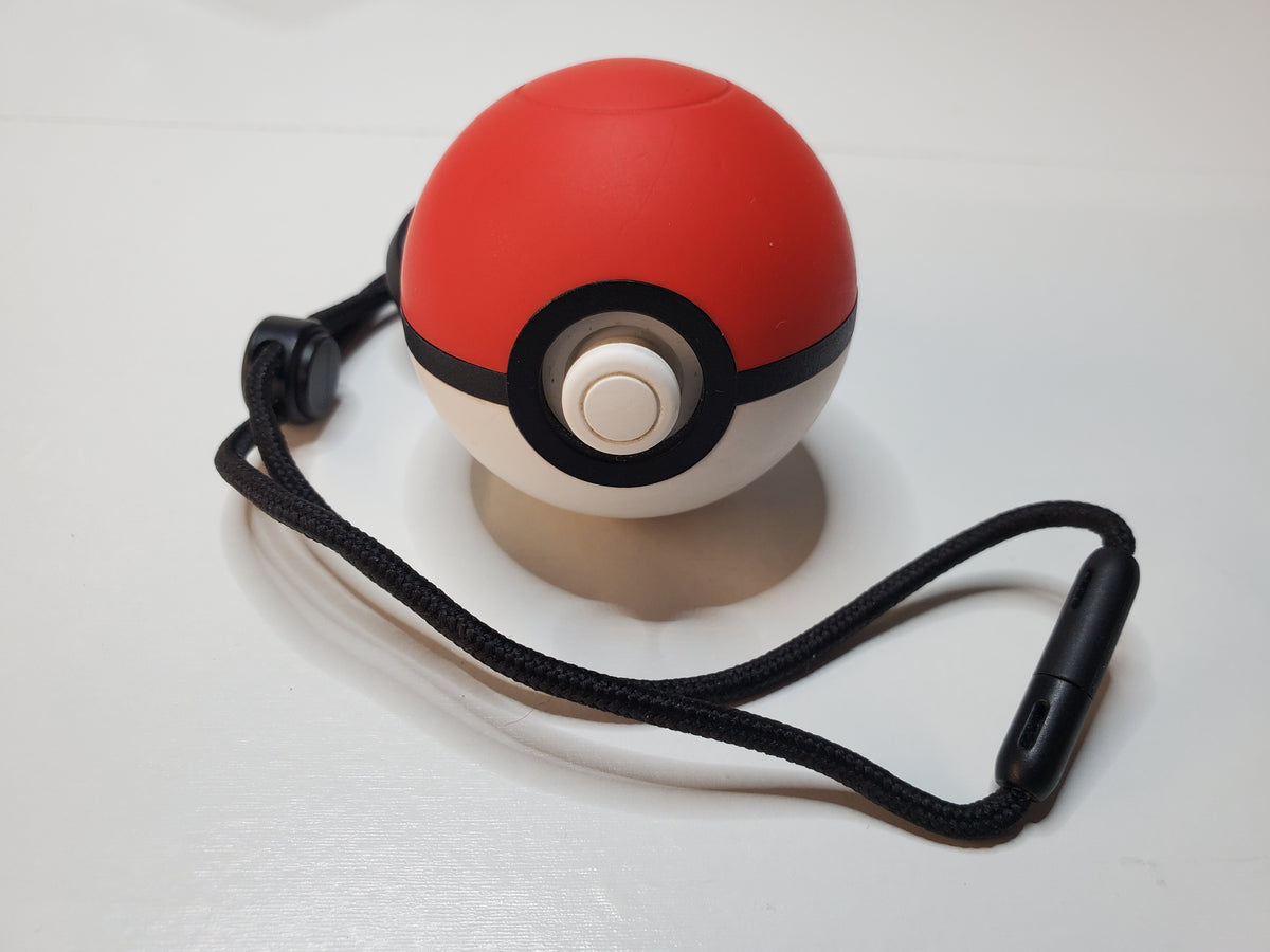 Poke-ball plus controller (pre-owned)
