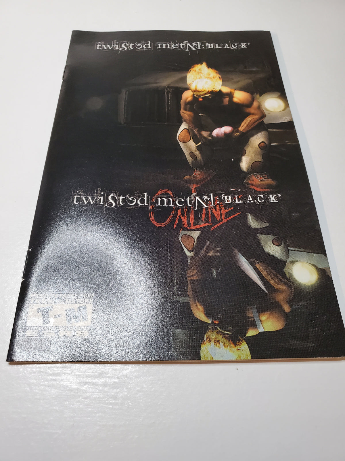 Twisted Metal: Black (PS2)