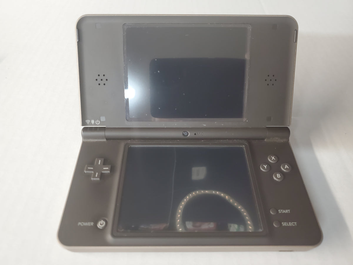 Nintendo DSi XL Bronze [With Charger] (DSi)