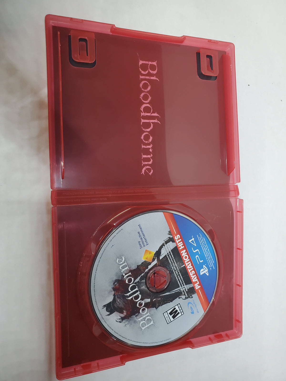 Bloodborne [Playstation Hits] (PS4)