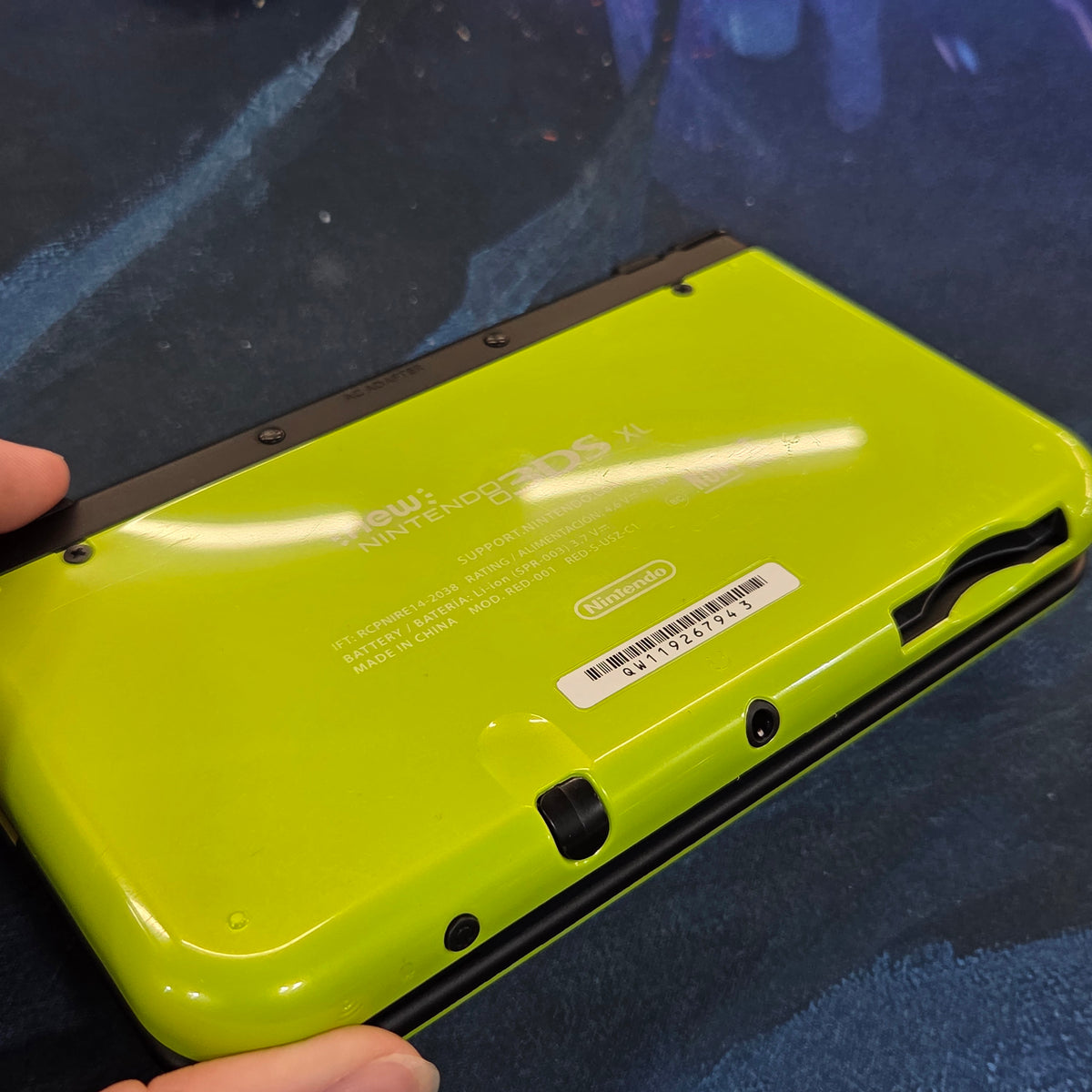 "New" Nintendo 3DS XL - Lime Green w/charger