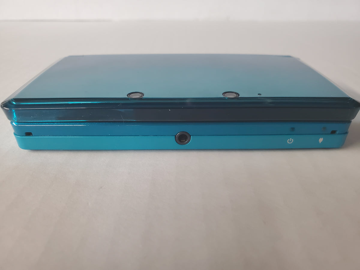 Nintendo 3DS Aqua Blue [With Charger] (3DS)